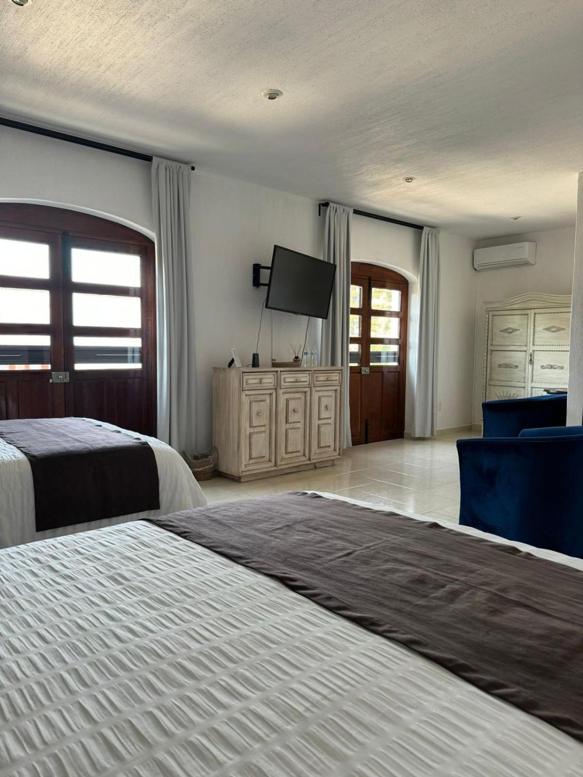 Suite Los Angeles Tecozautla Extérieur photo
