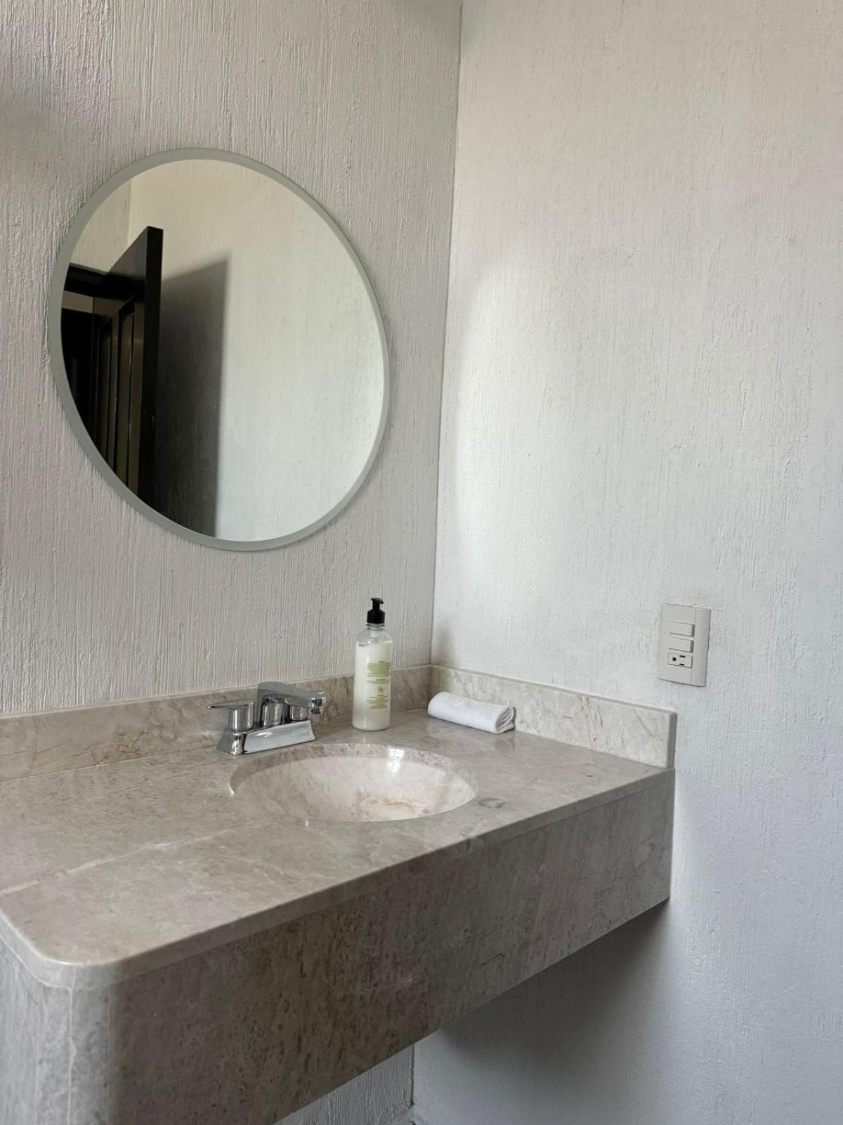 Suite Los Angeles Tecozautla Extérieur photo