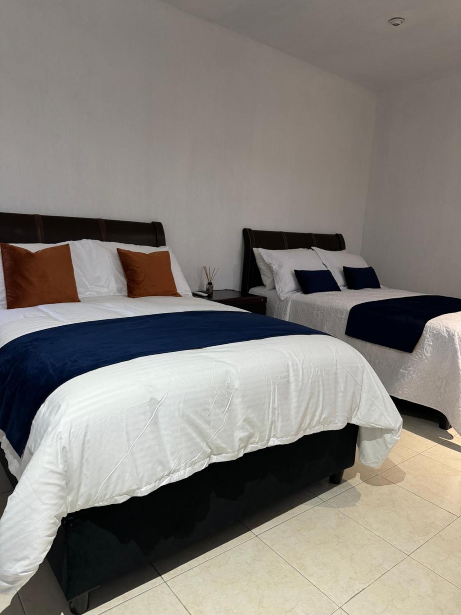 Suite Los Angeles Tecozautla Extérieur photo