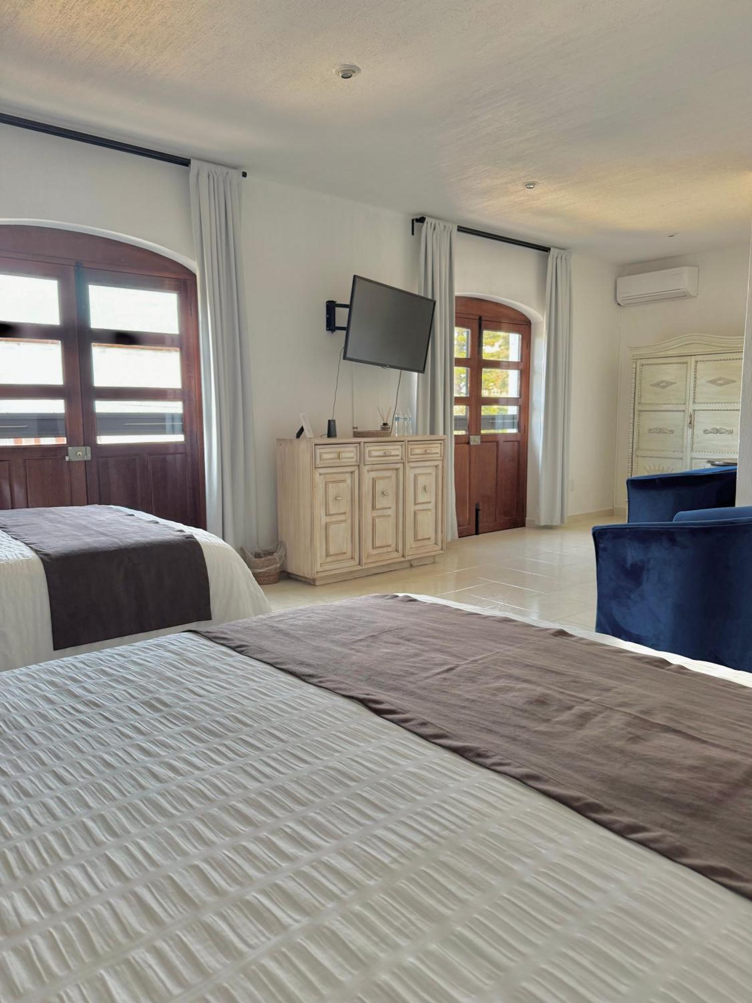 Suite Los Angeles Tecozautla Extérieur photo