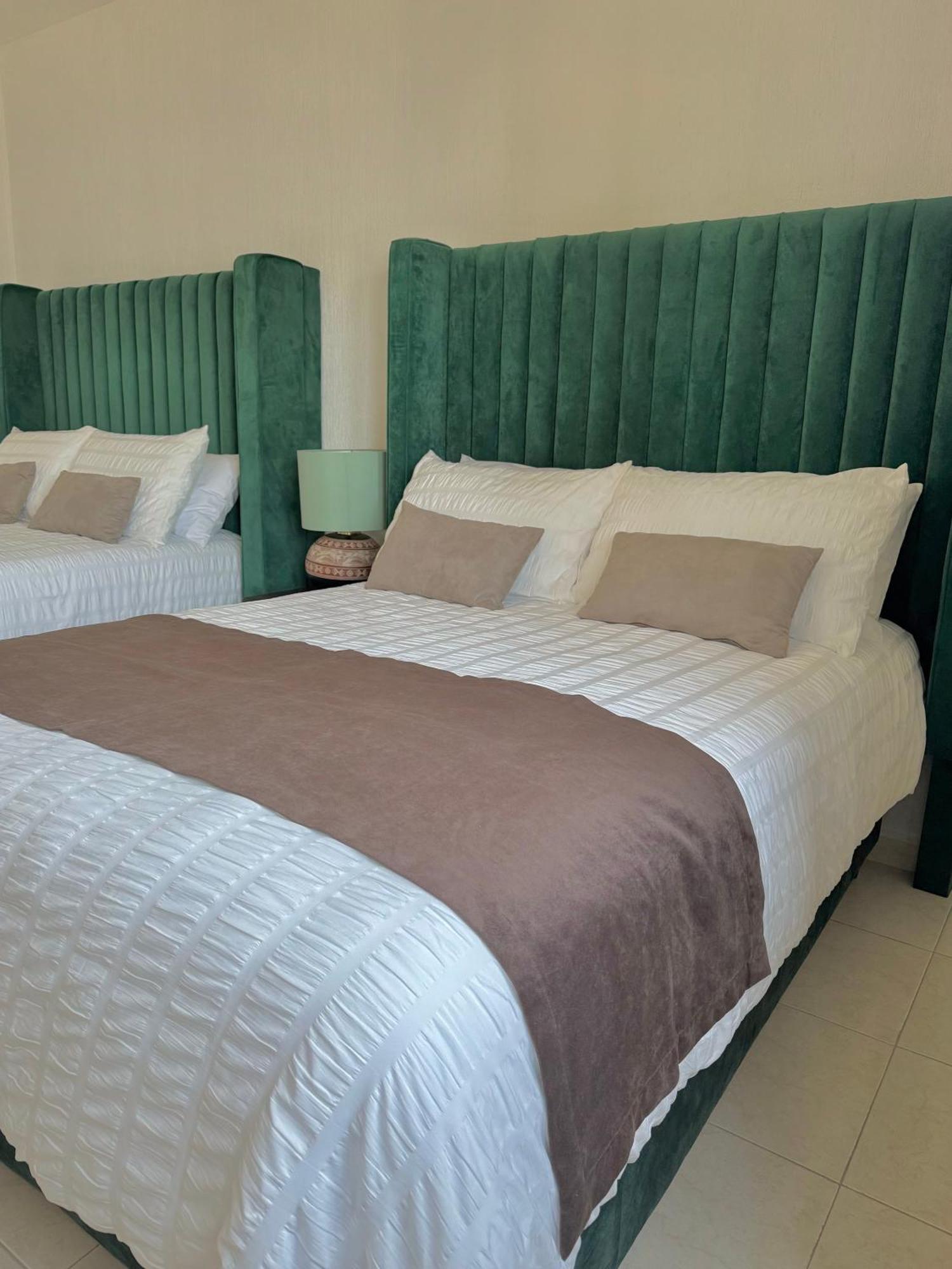 Suite Los Angeles Tecozautla Extérieur photo