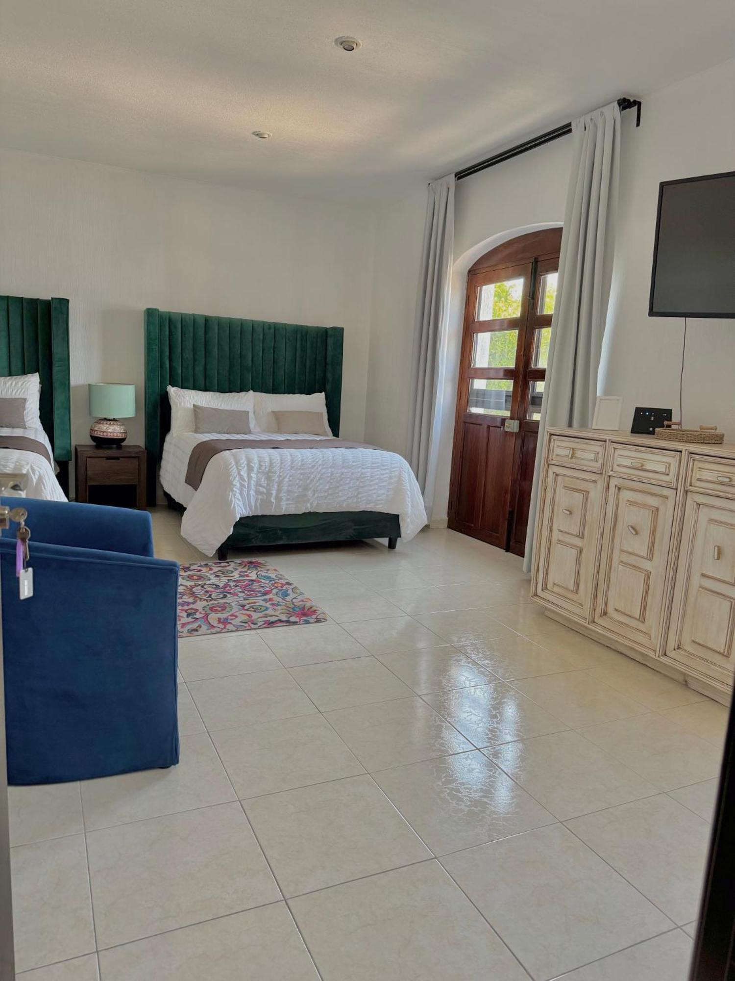 Suite Los Angeles Tecozautla Extérieur photo